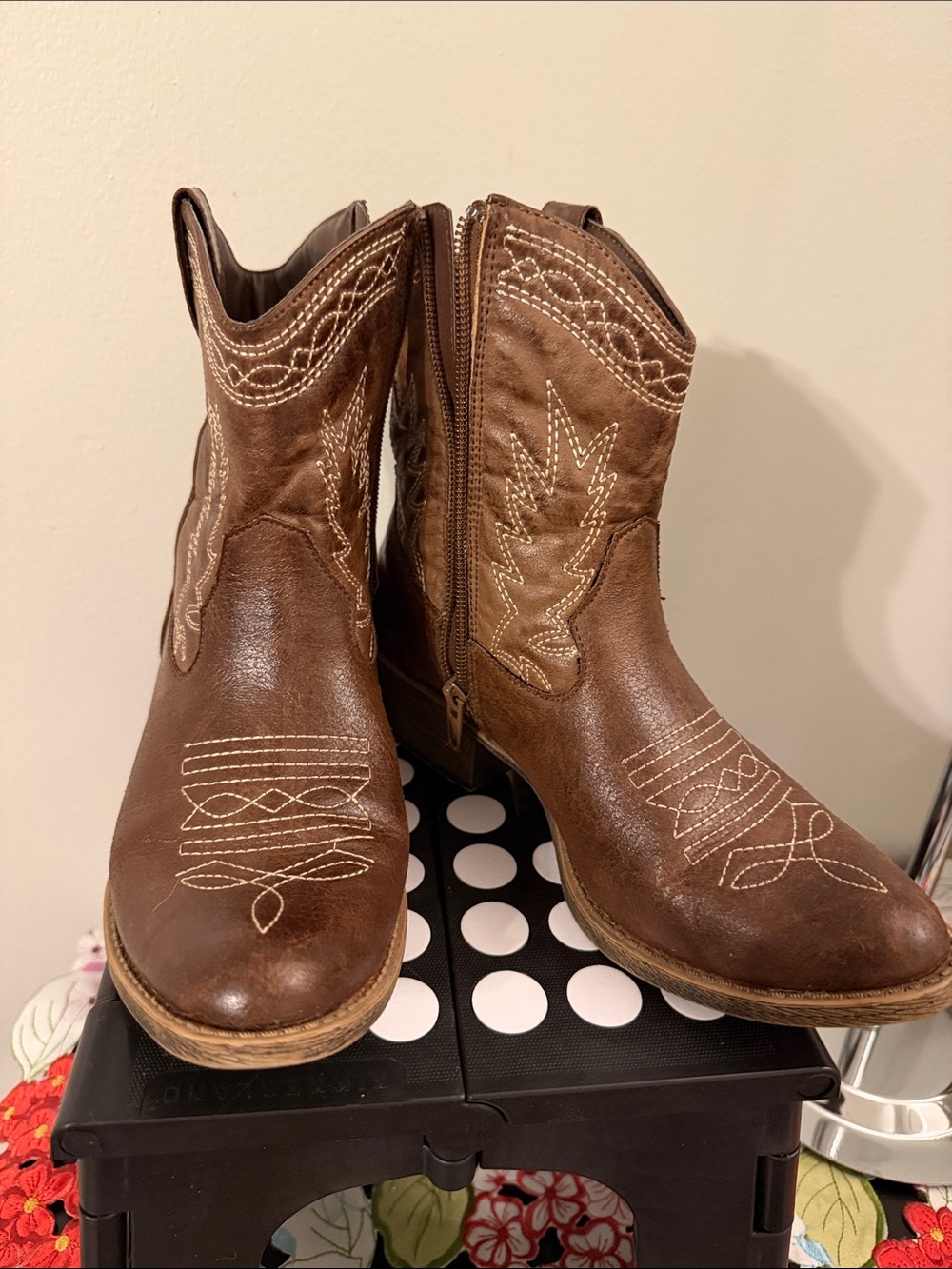 Coconuts by Matisse Brown Embroidered Western Ankle Boots